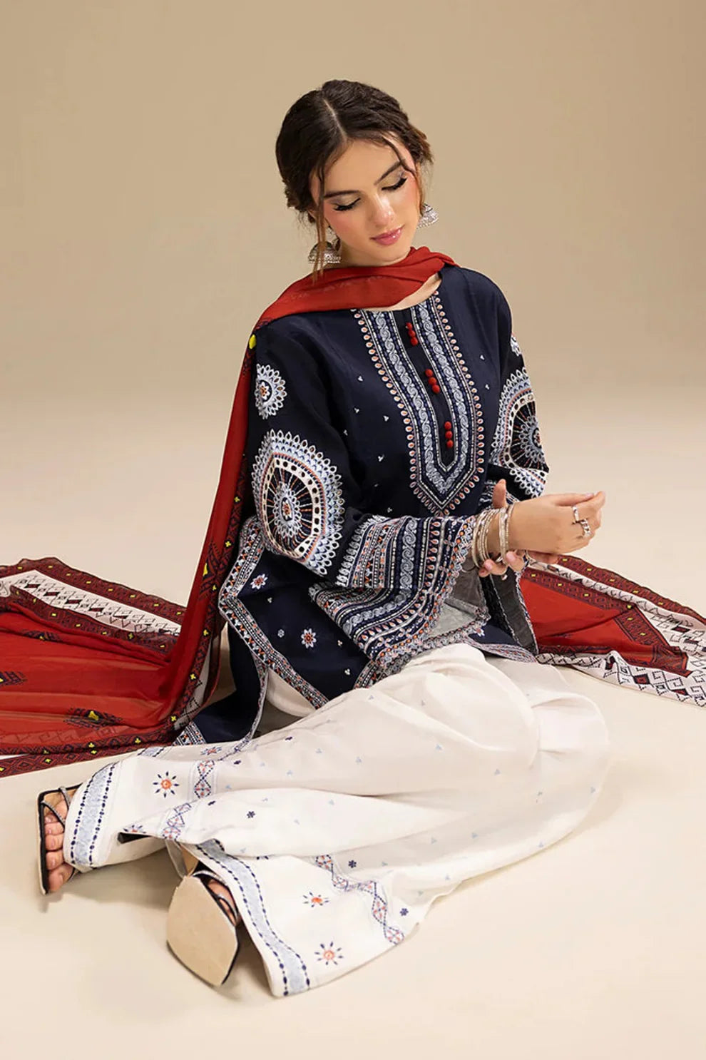 Sapphire Embroidered Dhanak Three Piece SPL-934