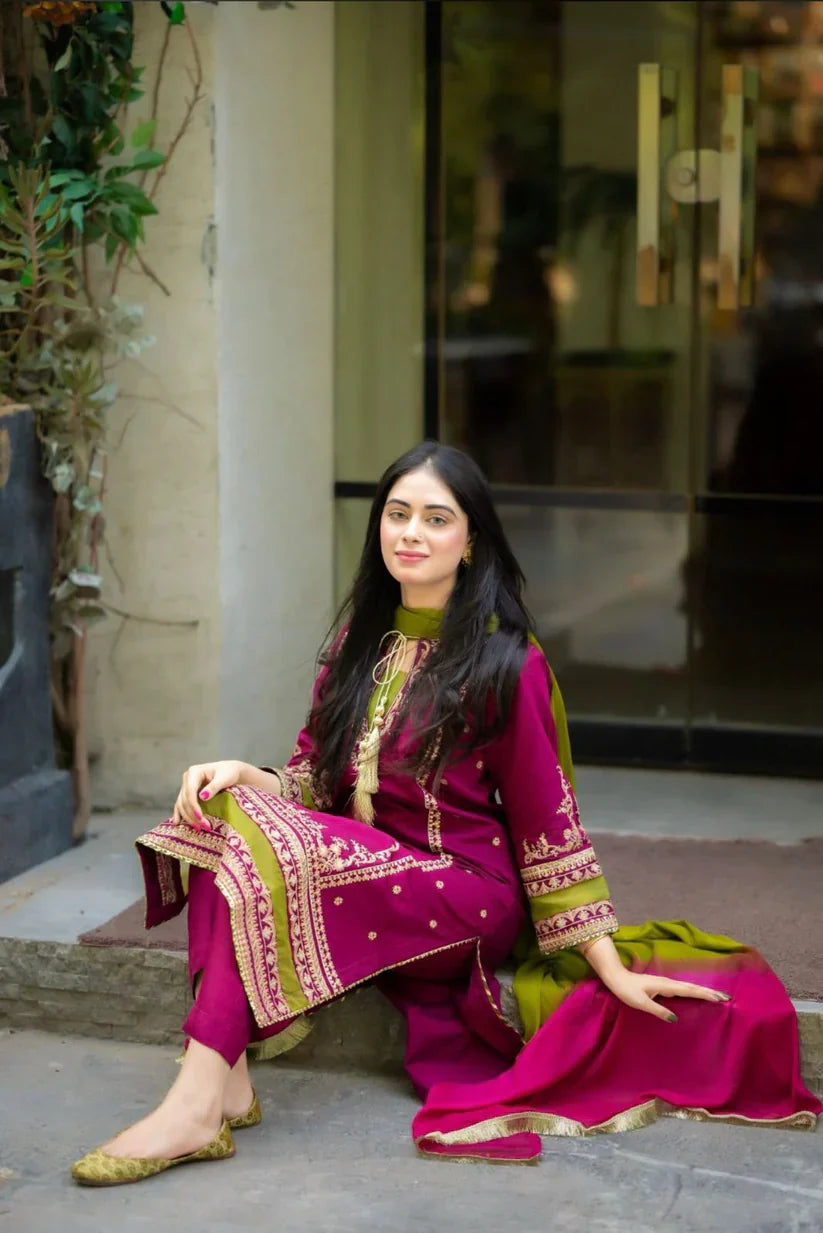 3 Piece - Embroidered Dhanak Suit (OMAL by Komal) | OC - 01