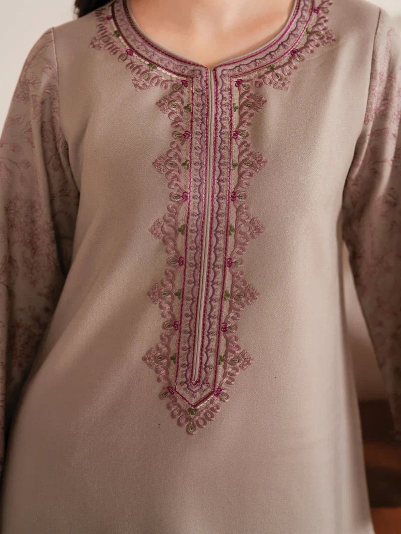 3 Piece - Garnet Embroidered Lawn Suit (Summer Collection) | SP - 35