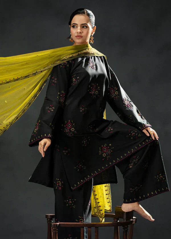 Laam Embroidered lawn Three Piece LM-044