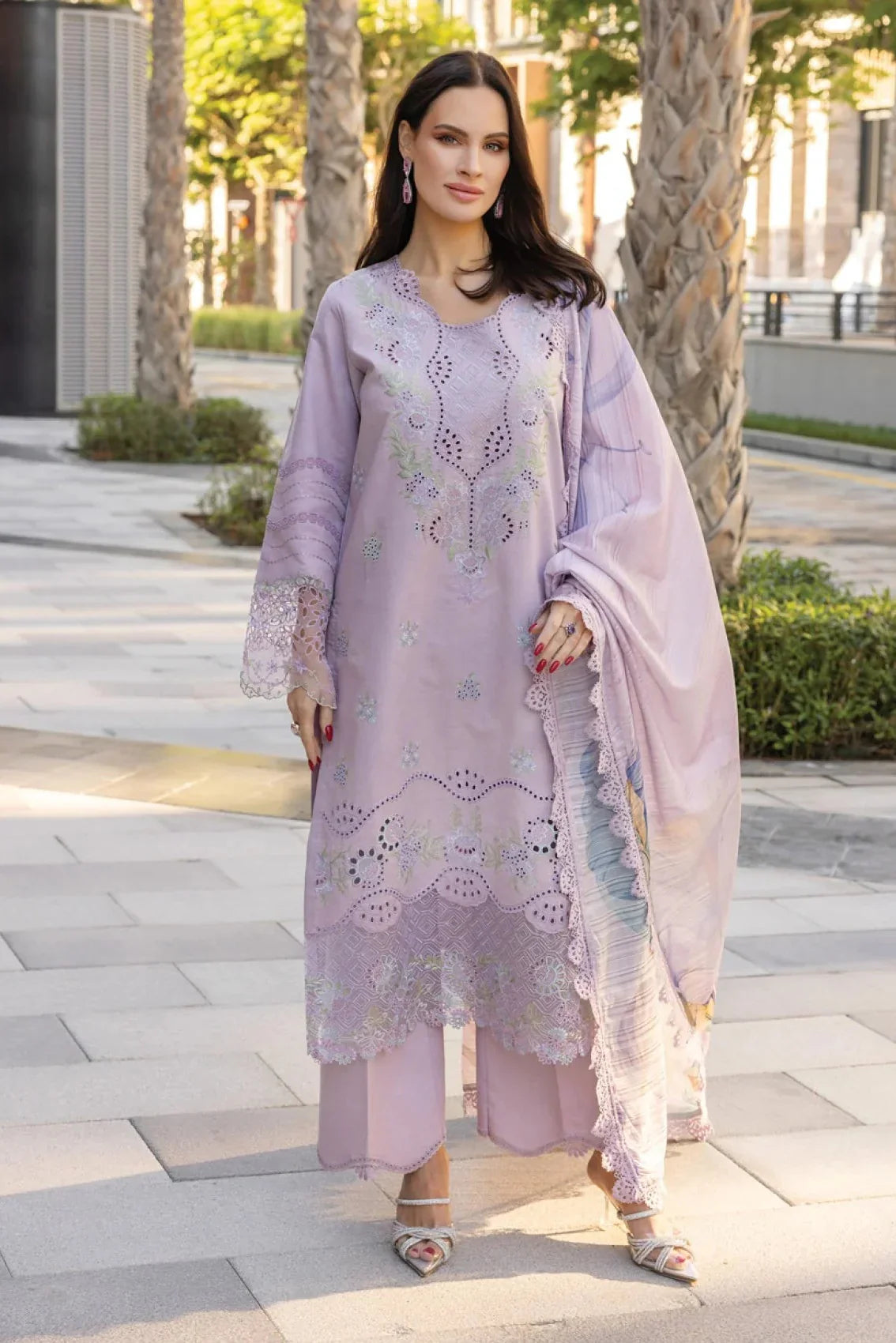 Qalamkar Embroidered lawn Three Piece QL-312