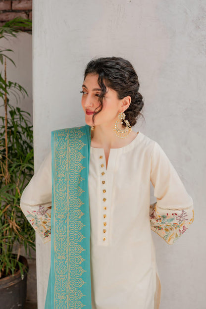 3 Piece - Off White Embroidered Dhanak Suit | FCC - 882