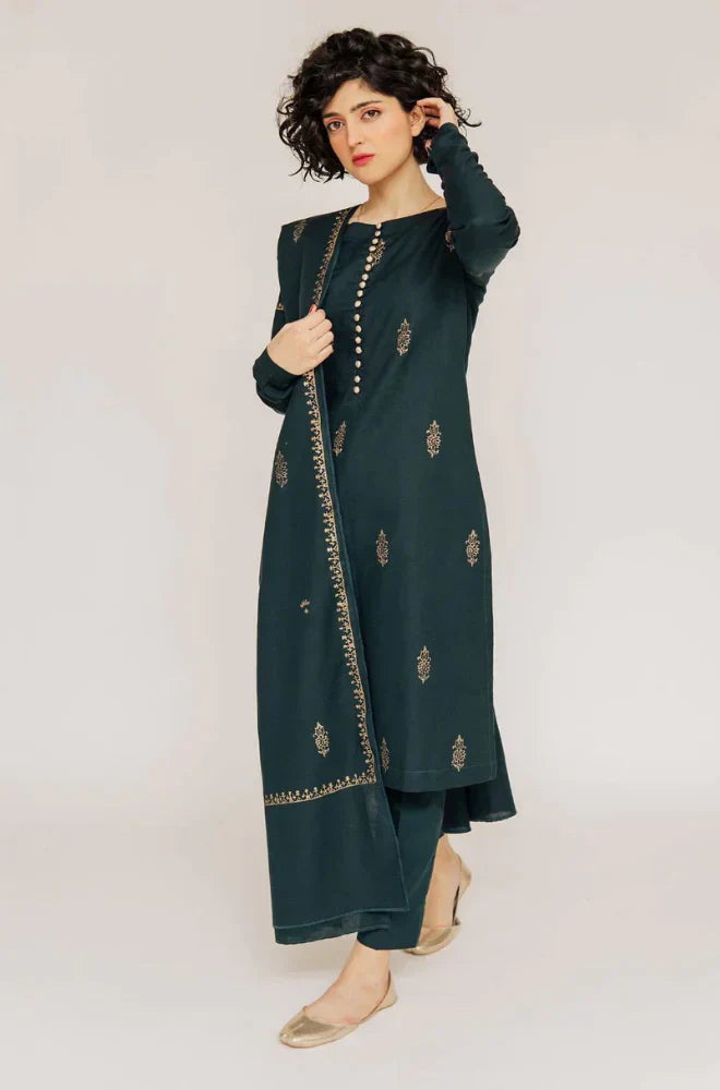 3 Piece - Dhanak Embroidered Suit (Kastoor) | SP - 024