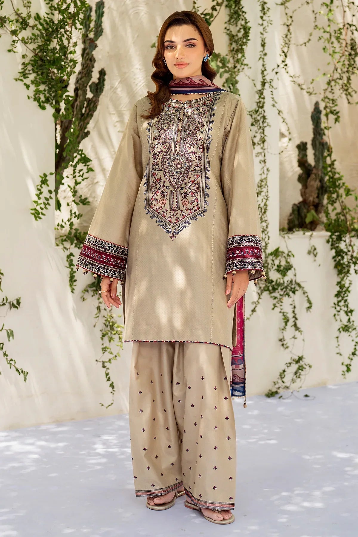 jazmin Embroidered three piece suit D-303