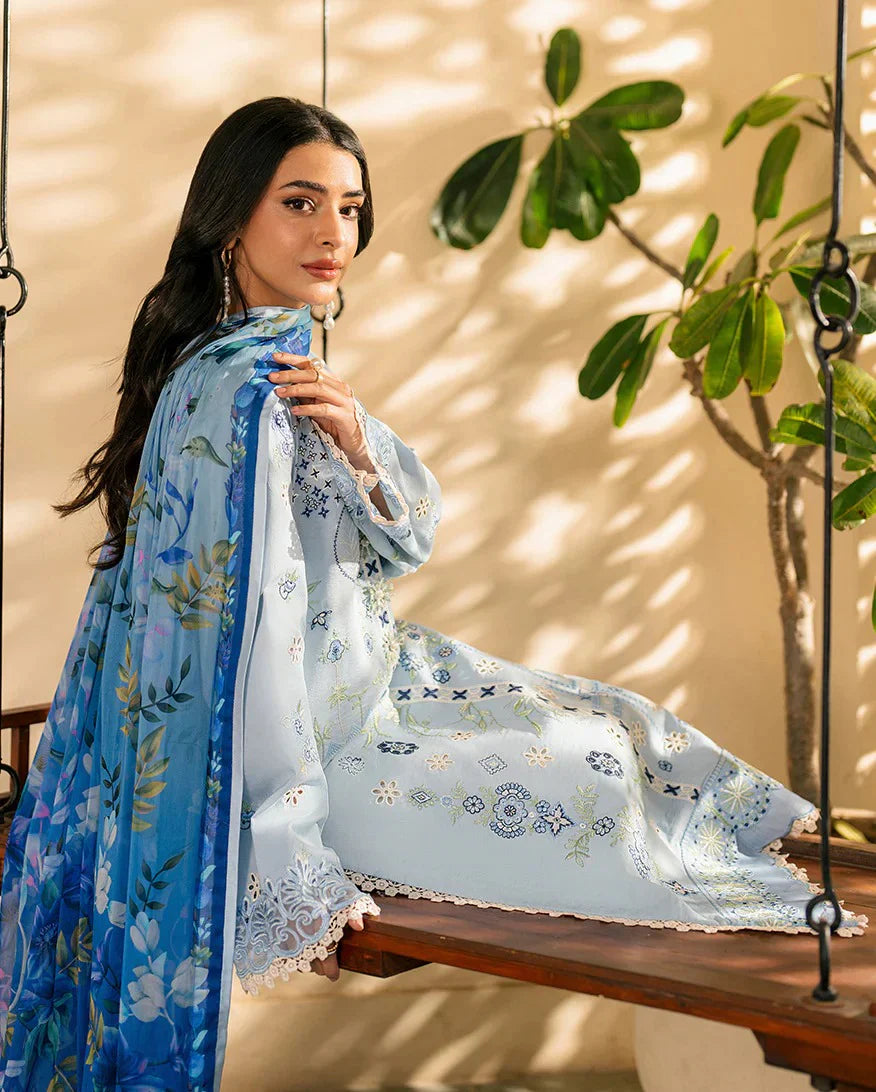 Qalamkar Chikenkari Embroidered Lawn Three Piece QL-1049