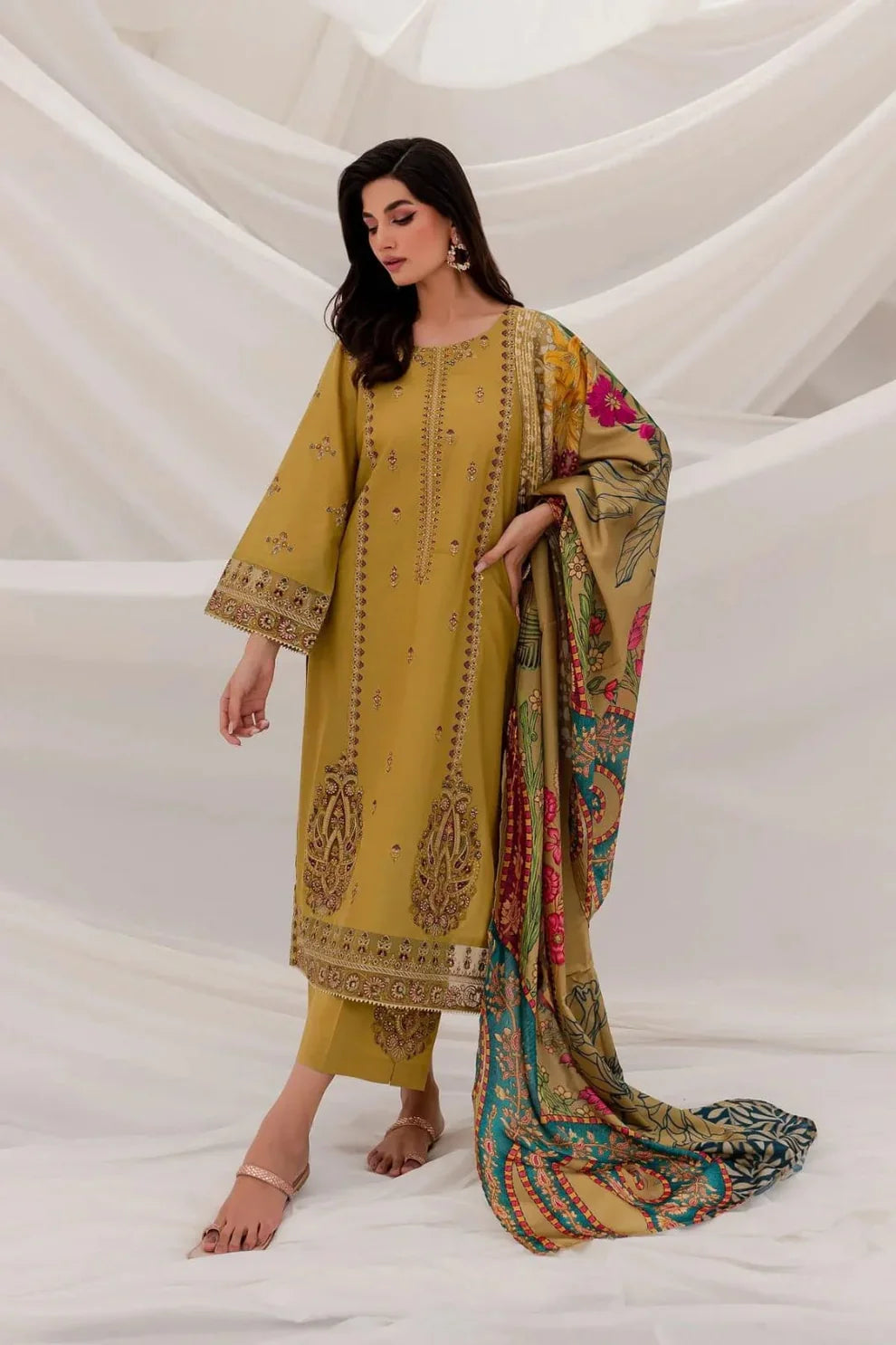 3 Piece - Embroidered Lawn  (Sapphire) | SPW - 857