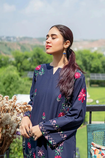 Urge D-317 Embroidered Two Piece Lawn Collection